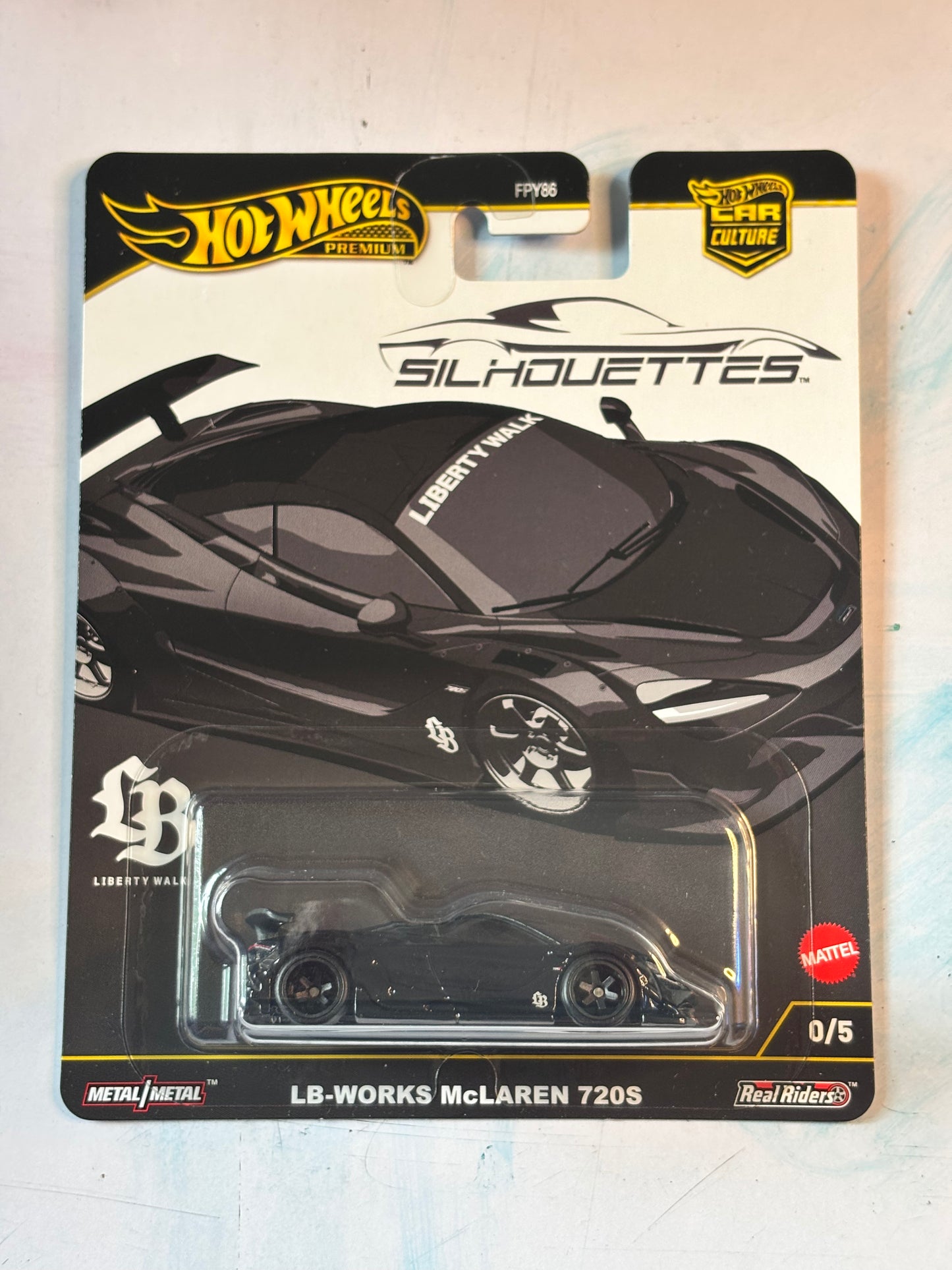 Hot Wheels McLaren 720S Chase