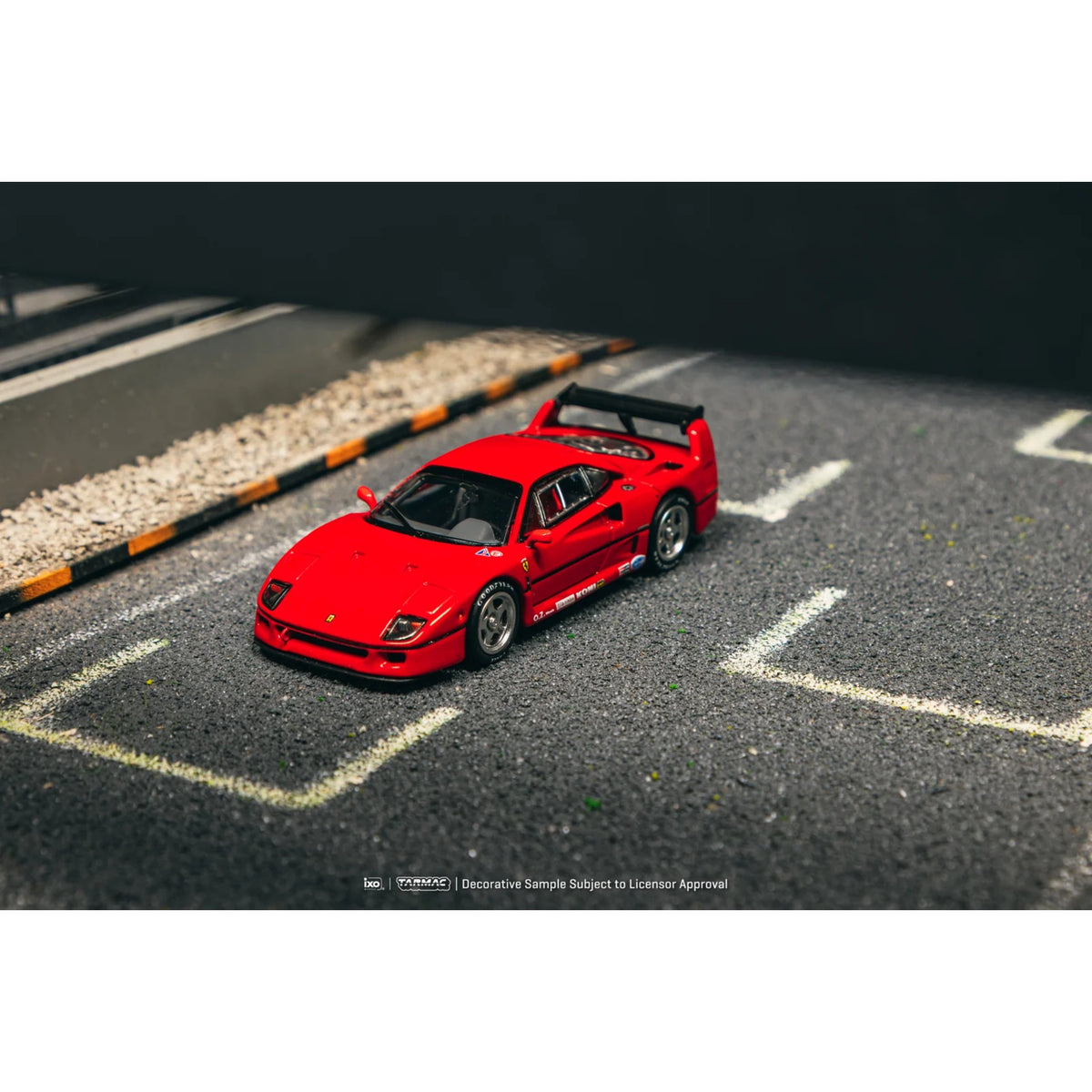 Tarmac Works x ixo Ferrari F40 Red ROAD64 1:64