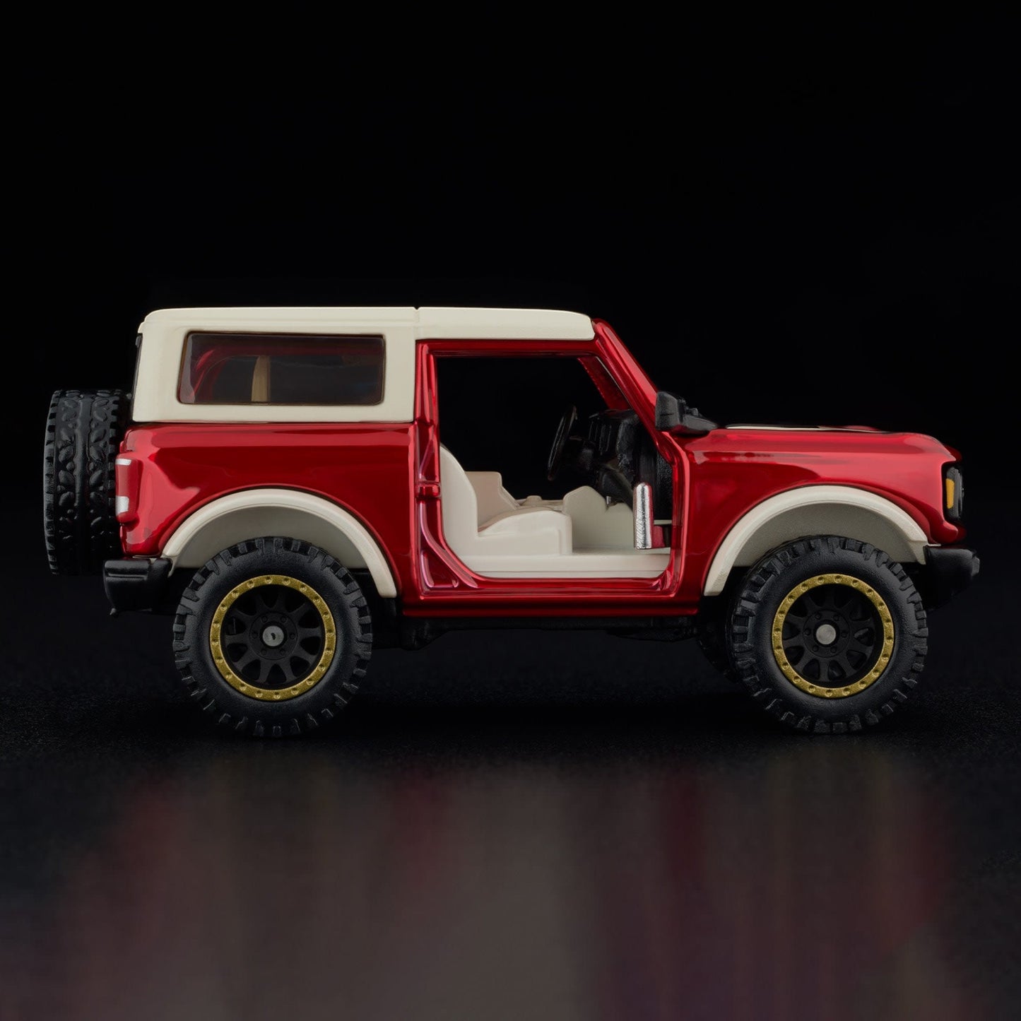 [Pre-Order Advance]: Hot Wheels RLC Exclusive ’21 Ford Bronco (chance of chase)