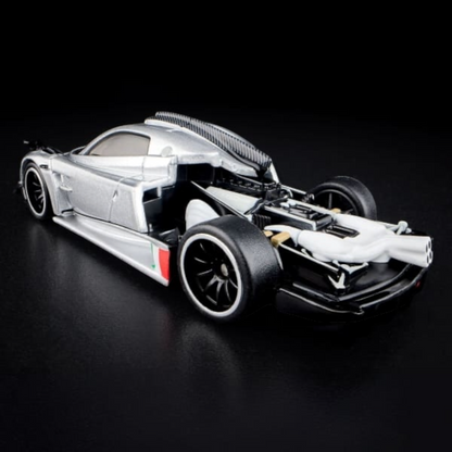 Hot Wheels RLC Exclusive ’21 Pagani Huayra R