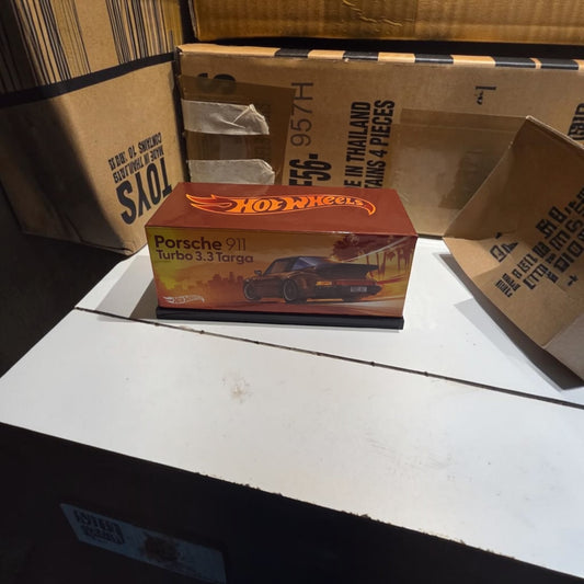 [UnSealed]: Hot Wheels RLC Exclusive 1988 Porsche 911 Targa Turbo