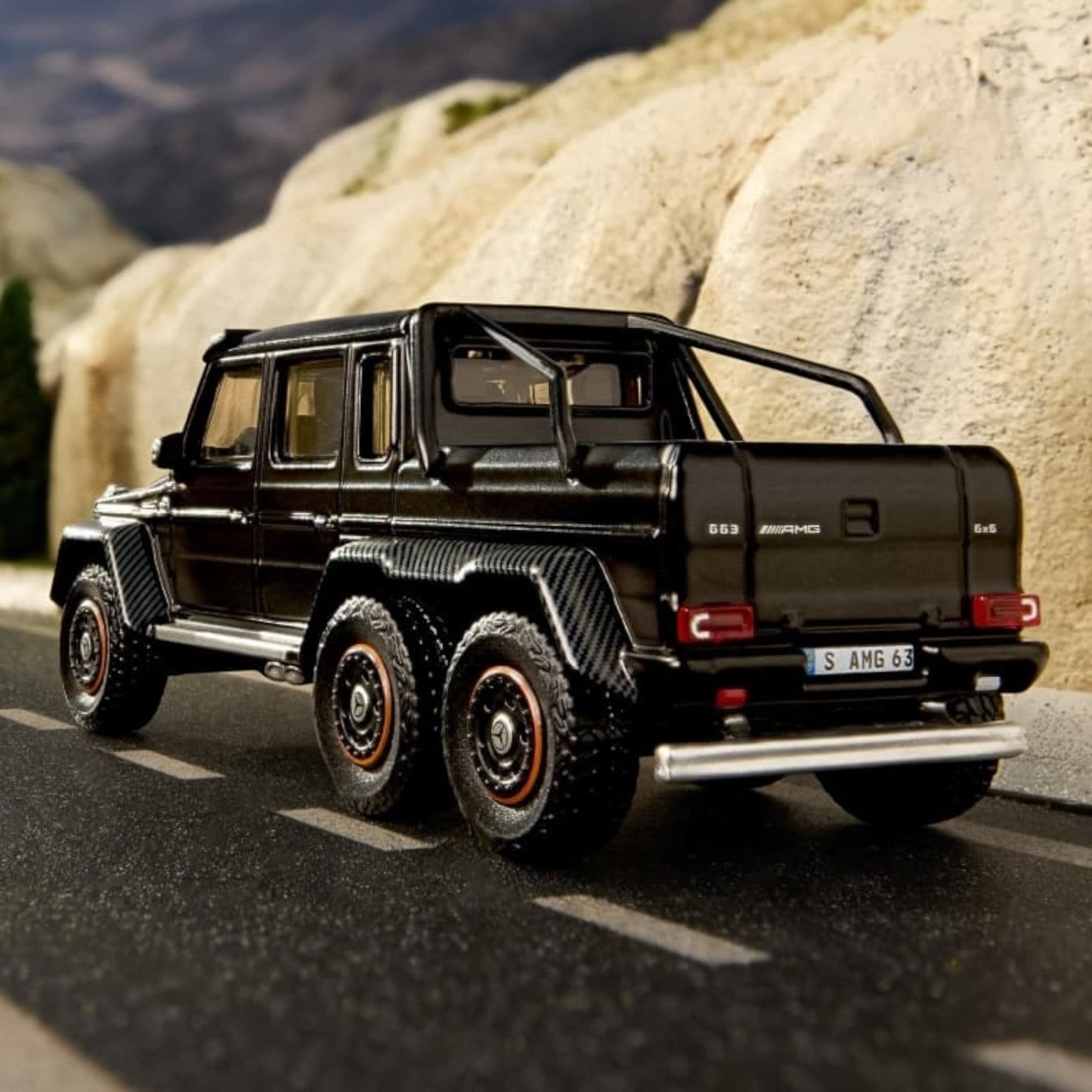 [Pre-Order Advance]: Hot Wheels Elite 64 Mercedes-Benz G63 AMG 6x6