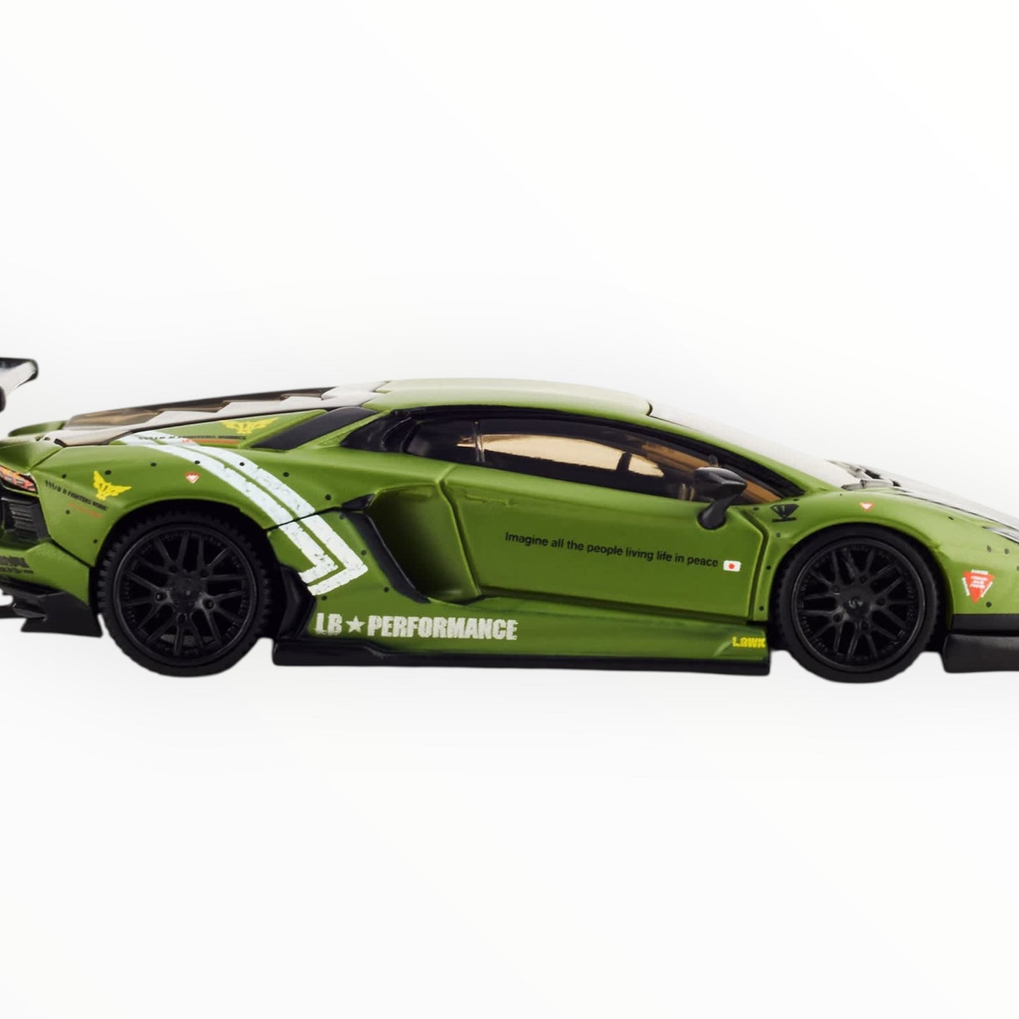 [Pre-Order Advance]: Hot Wheels Elite 64 LBWK Lamborghini Aventador LP 700-4
