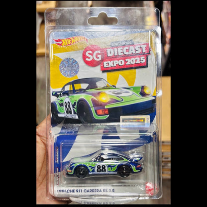 Hot Wheels Porsche 911 Carrera RS 3.8 | Left facing | Singapore Diecast Expo 2025