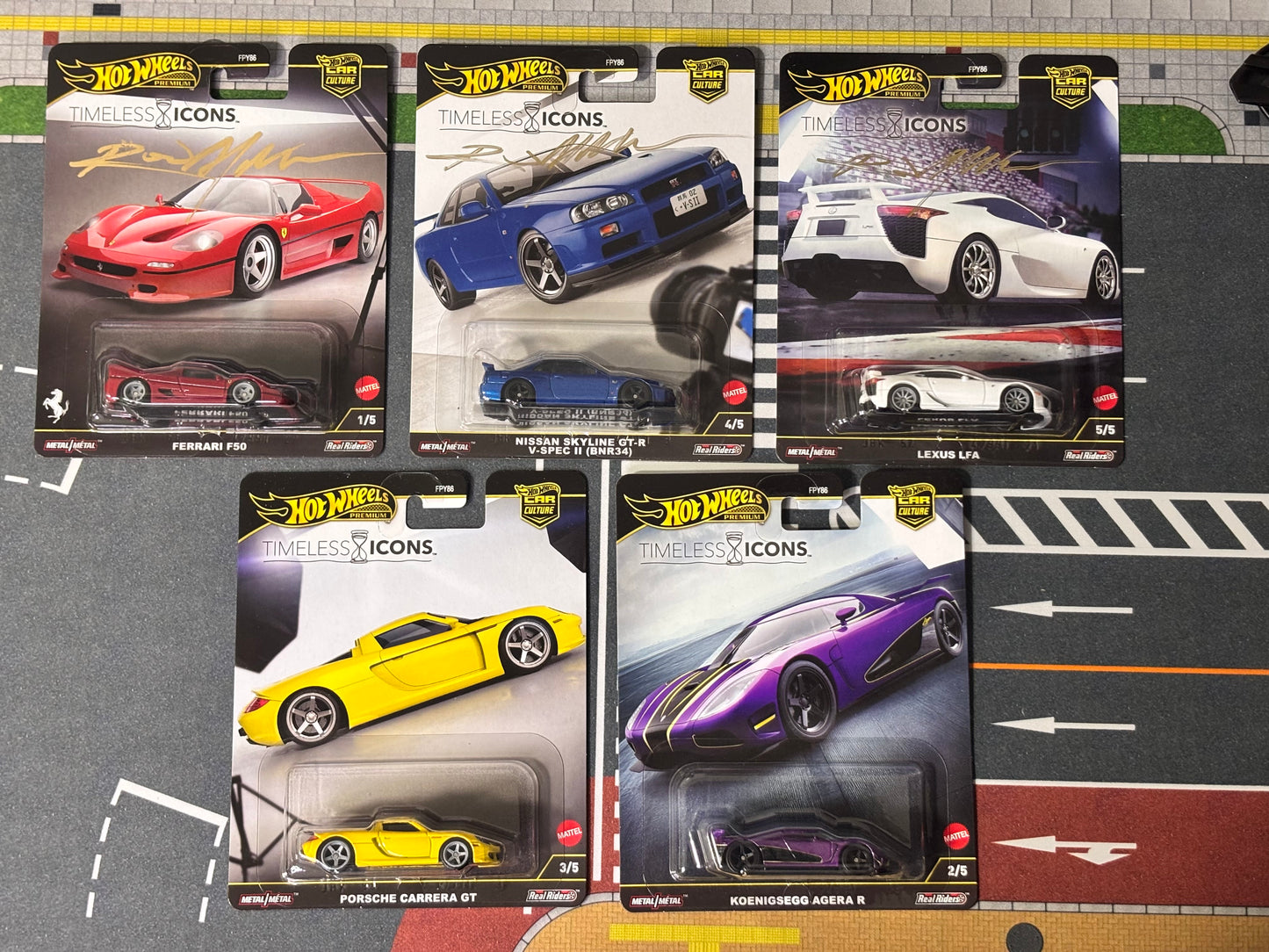 [Signed] Hot Wheels Premium Timeless Icons set of 5