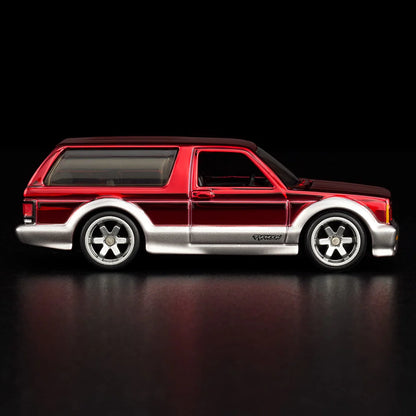 Hot Wheels RLC 1992 GMC Typhoon