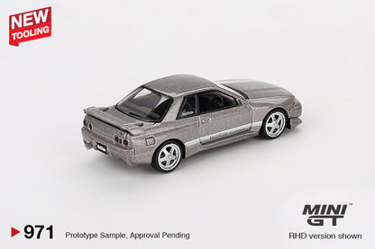 [Box] Mini GT Nissan Skyline GT-R (R32) Veilside Combat C-I Veilside Combat Grey #971