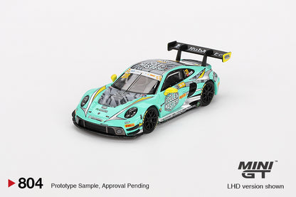 [Box] Mini GT Porsche 911 GT3 R #28 2023 FIA GT World Cup 70th Macau Grand Prix HubAuto Racing | Cooler Master #804