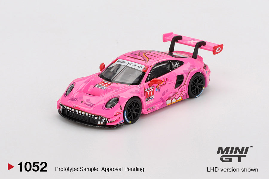 [Box] Mini GT Porsche 911 GT3 R #77 AO Racing 2024 IMSA Road America Roxy #1052