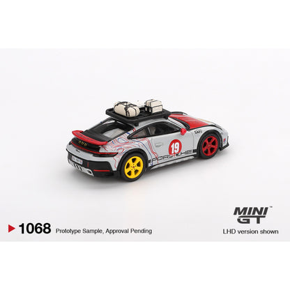 Mini GT Porsche 911 Dakar Uncle Rally #1068 1:64 | Boxed