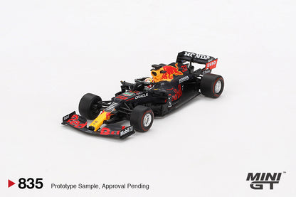 [Box] Mini GT Red Bull RB16B #33 Max Verstappen 2021 Abu Dhabi Grand Prix Winner #835