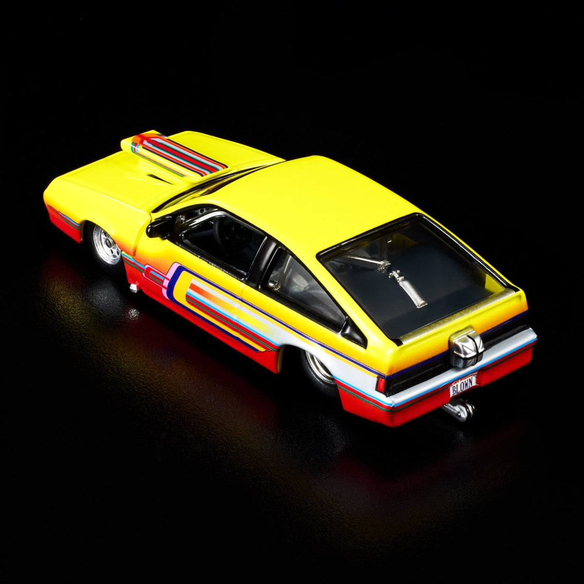 Hot Wheels RLC 1985 Pontiac J2000 1:64 diecast - DiecastYard