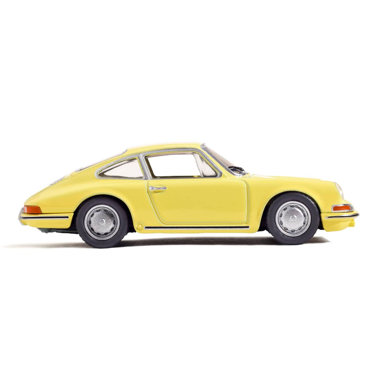 Hot Wheels x MoMA 1965 Porsche 911 Coupe 1:64 diecast - DiecastYard